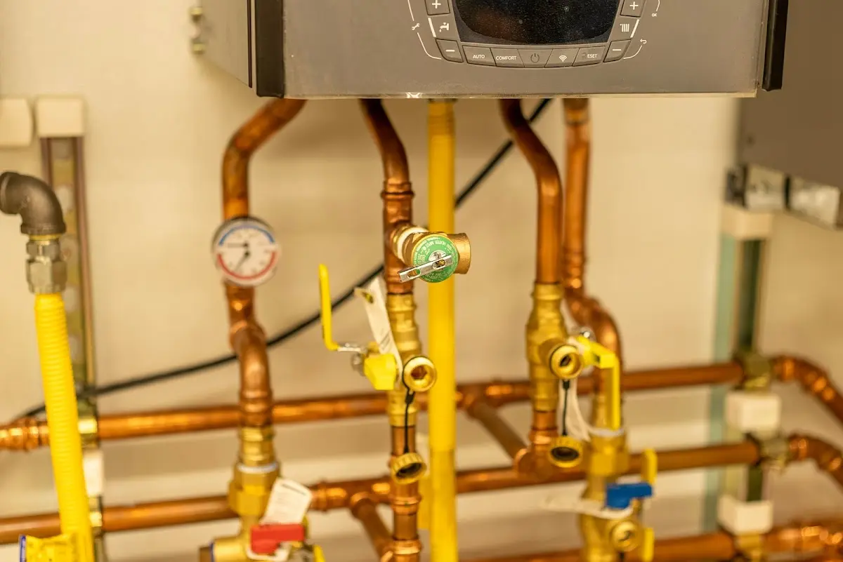 Licensed technician providing Pipe Repair for a homeowner in Selah